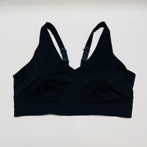 Fabletics 4X Sports Bra All Day Every Low Impact Gym Athletic Running Yoga Black